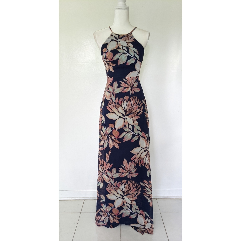 Lulu's Adventure Seeker floral maxi dress